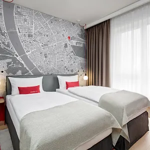 Intercityhotel 4* Budapešť
